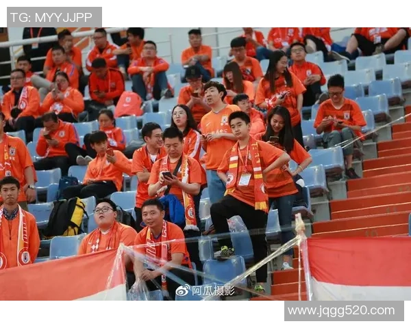 鲁能华夏对决精彩文字直播全程回顾与赛况分析 鲁能华夏对决精彩文字直播全程回顾与赛况分析